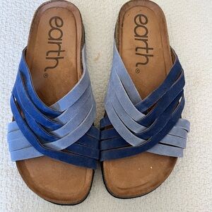 Earth Women's Blue and Gray Crisscross Sandals